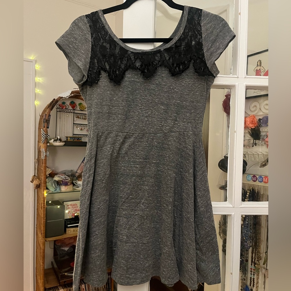 Vintage Delia’s tunic top with lace trim